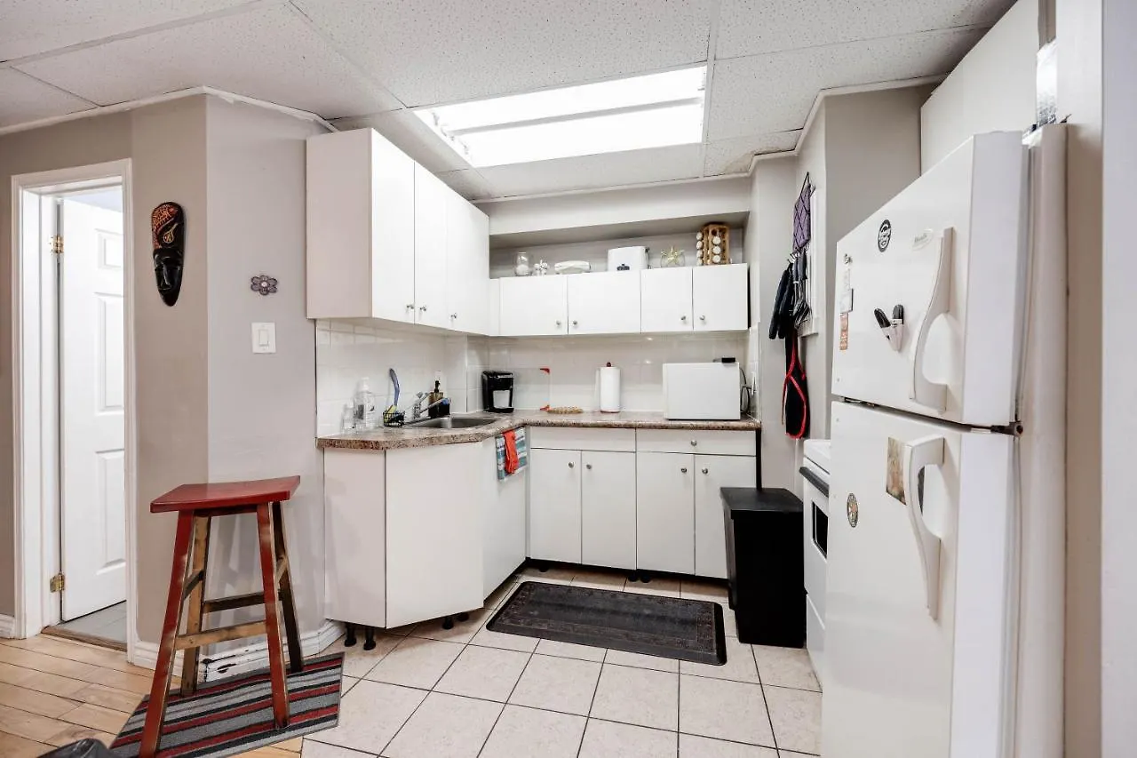 Apartment Cute 2-Bedroom Caverna Toronto Canada