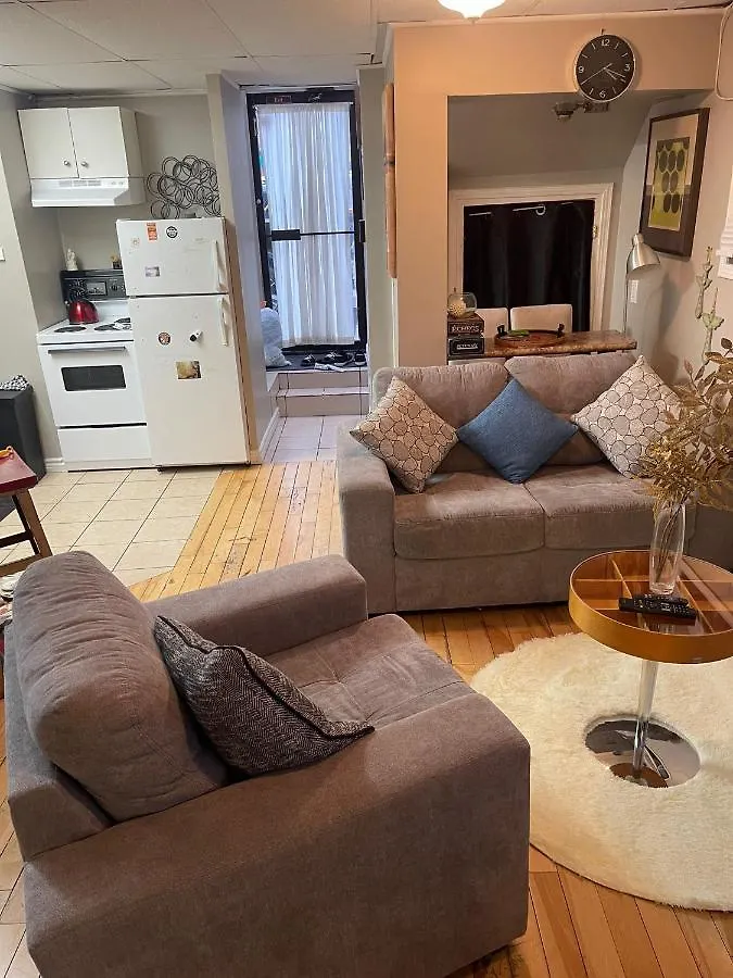 Cute 2-Bedroom Caverna Toronto