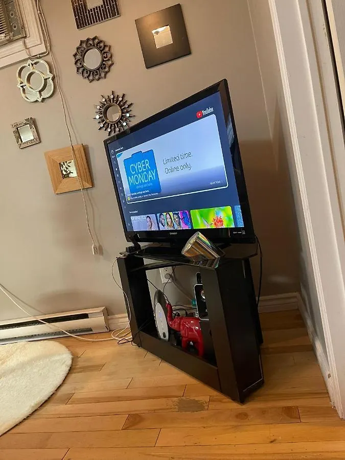 Cute 2-Bedroom Caverna Toronto 0*,  Canada